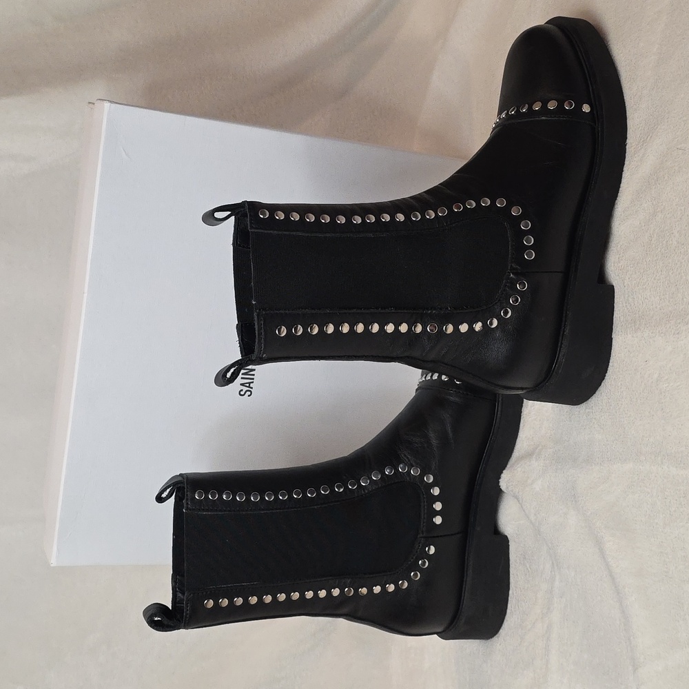 SAINT + SOFIA Black Leather Silver Studded Chelsea Boots Size 38 (US 7) LIKE NEW - Picture 7 of 7